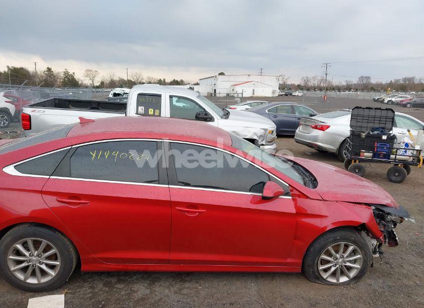 Photo 13 of 2018 Hyundai Sonata SE (VIN 5NPE24AF1JH708501)