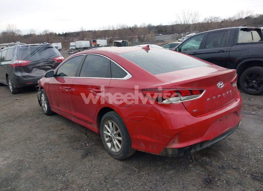 Photo 3 of 2018 Hyundai Sonata SE (VIN 5NPE24AF1JH708501)
