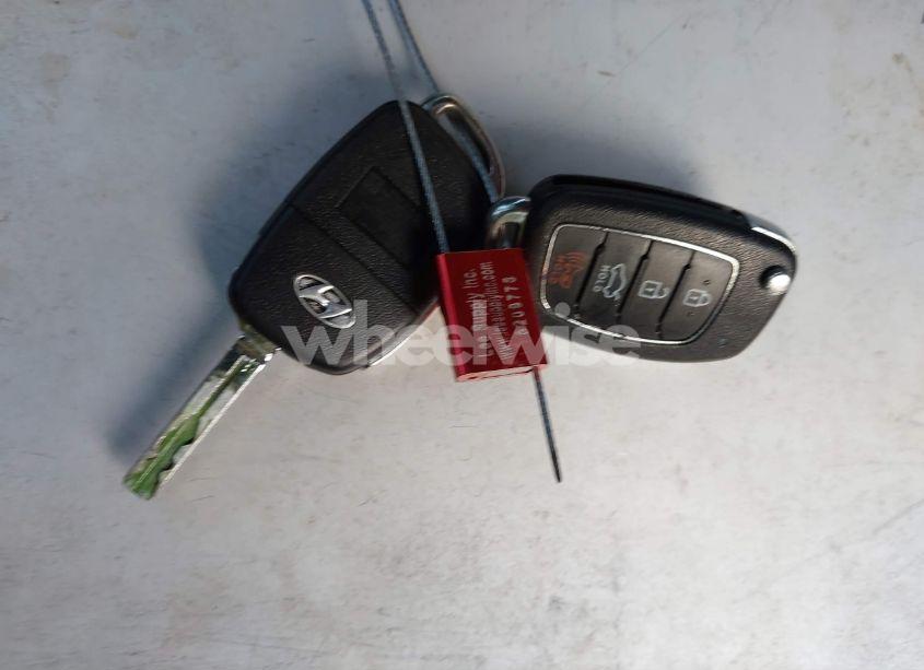 Photo 11 of 2019 Hyundai Sonata SE (VIN 5NPE24AF1KH736414)