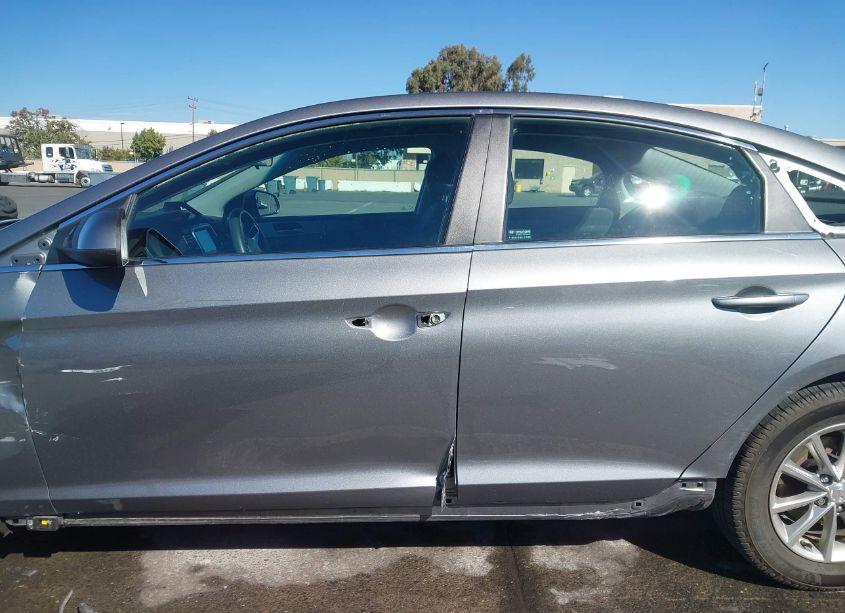Photo 15 of 2019 Hyundai Sonata SE (VIN 5NPE24AF1KH751236)