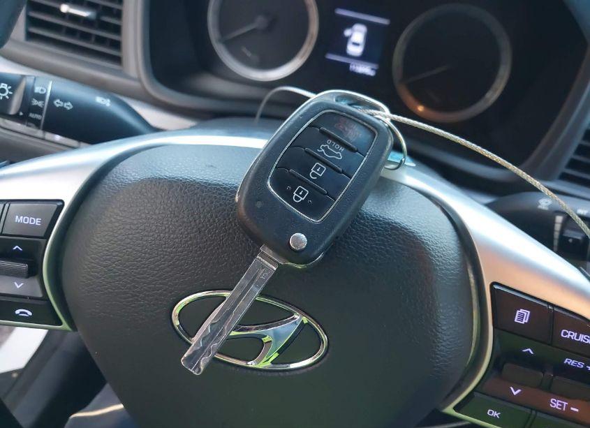 Photo 11 of 2019 Hyundai Sonata SE (VIN 5NPE24AF1KH761930)