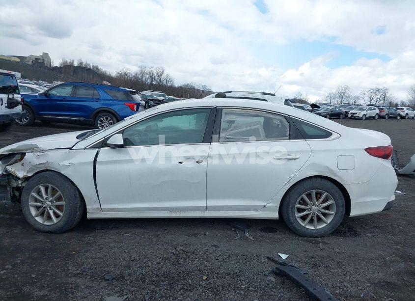 Photo 14 of 2019 Hyundai Sonata SE (VIN 5NPE24AF1KH771065)