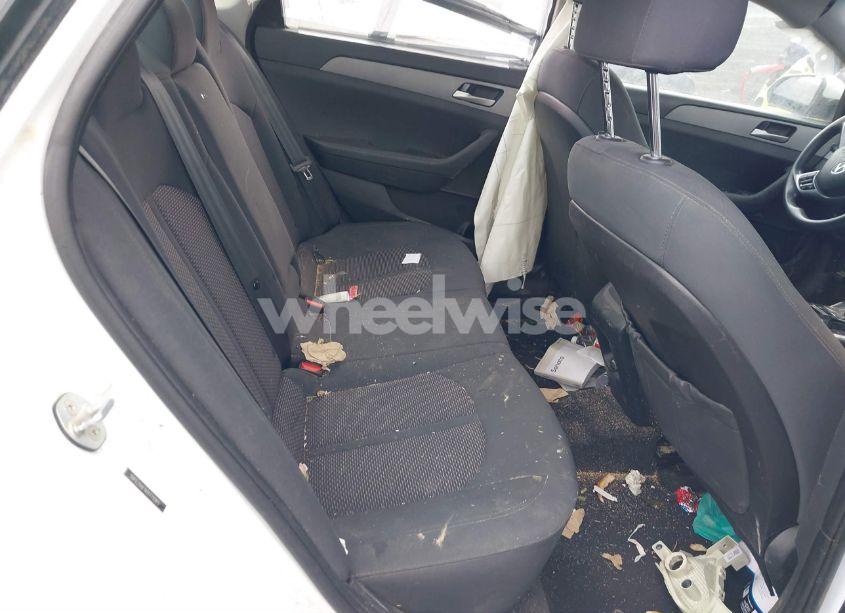 Photo 8 of 2019 Hyundai Sonata SE (VIN 5NPE24AF1KH771065)