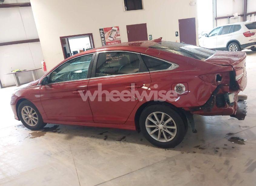 Photo 13 of 2019 Hyundai Sonata SE (VIN 5NPE24AF1KH780378)