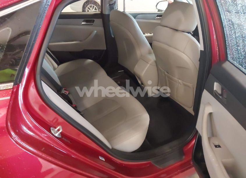 Photo 8 of 2019 Hyundai Sonata SE (VIN 5NPE24AF1KH780378)