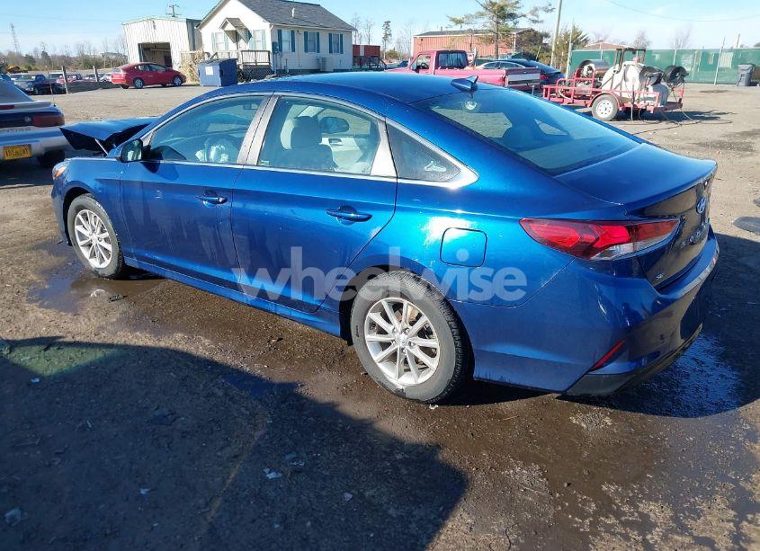 Photo 3 of 2019 Hyundai Sonata SE (VIN 5NPE24AF1KH792658)