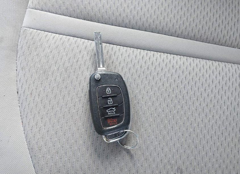 Photo 11 of 2019 Hyundai Sonata SE (VIN 5NPE24AF1KH796662)