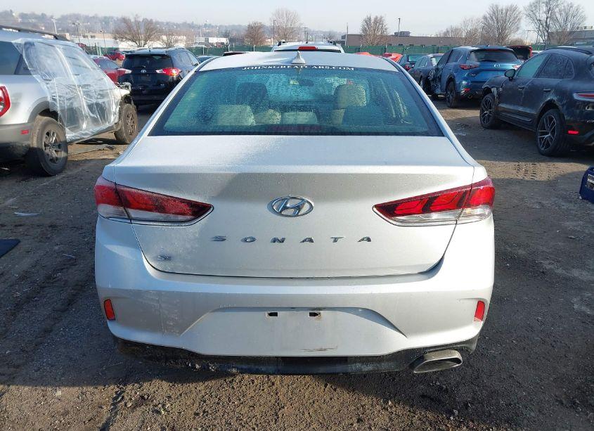 Photo 17 of 2019 Hyundai Sonata SE (VIN 5NPE24AF1KH796662)