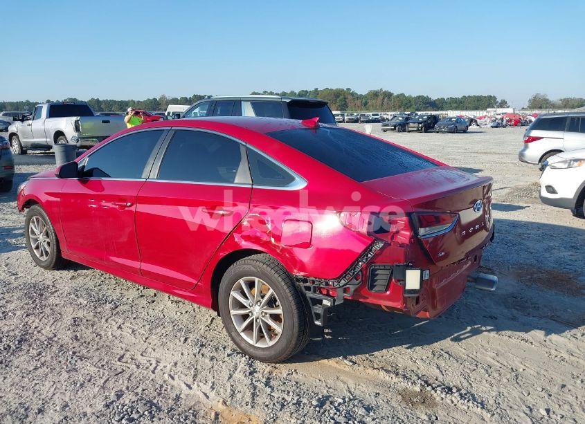 Photo 6 of 2019 Hyundai Sonata SE (VIN 5NPE24AF1KH801553)