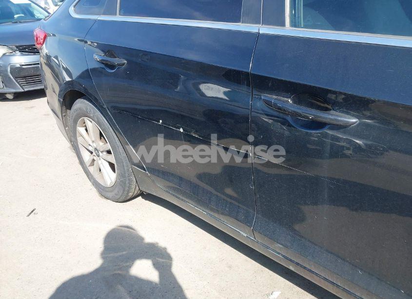 Photo 14 of 2015 Hyundai Sonata SE (VIN 5NPE24AF2FH006730)