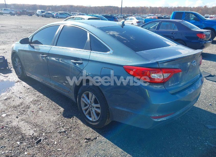 Photo 3 of 2015 Hyundai Sonata SE (VIN 5NPE24AF2FH093626)