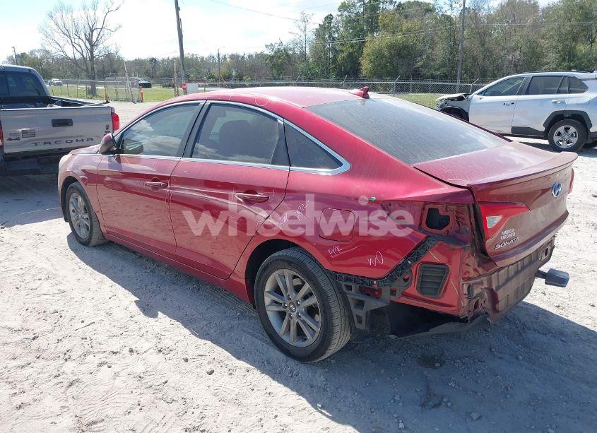 Photo 3 of 2015 Hyundai Sonata SE (VIN 5NPE24AF2FH100588)