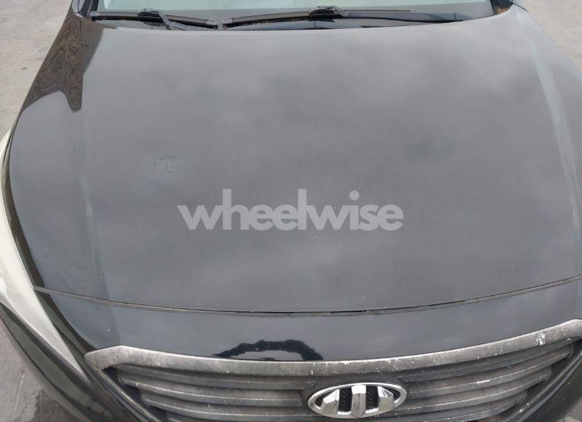 Photo 10 of 2015 Hyundai Sonata SE (VIN 5NPE24AF2FH152142)