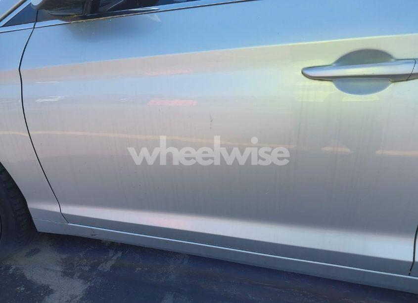 Photo 13 of 2015 Hyundai Sonata SE (VIN 5NPE24AF2FH165571)