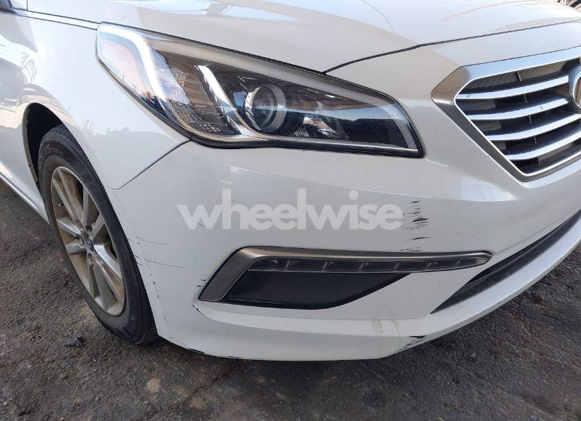 Photo 6 of 2015 Hyundai Sonata SE (VIN 5NPE24AF2FH167322)