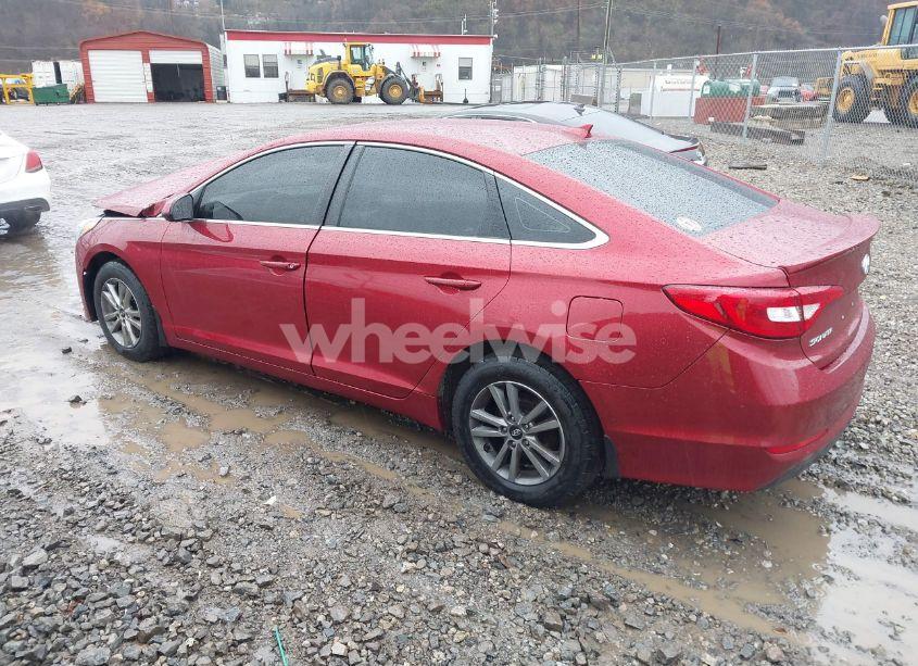 Photo 3 of 2015 Hyundai Sonata SE (VIN 5NPE24AF2FH170978)