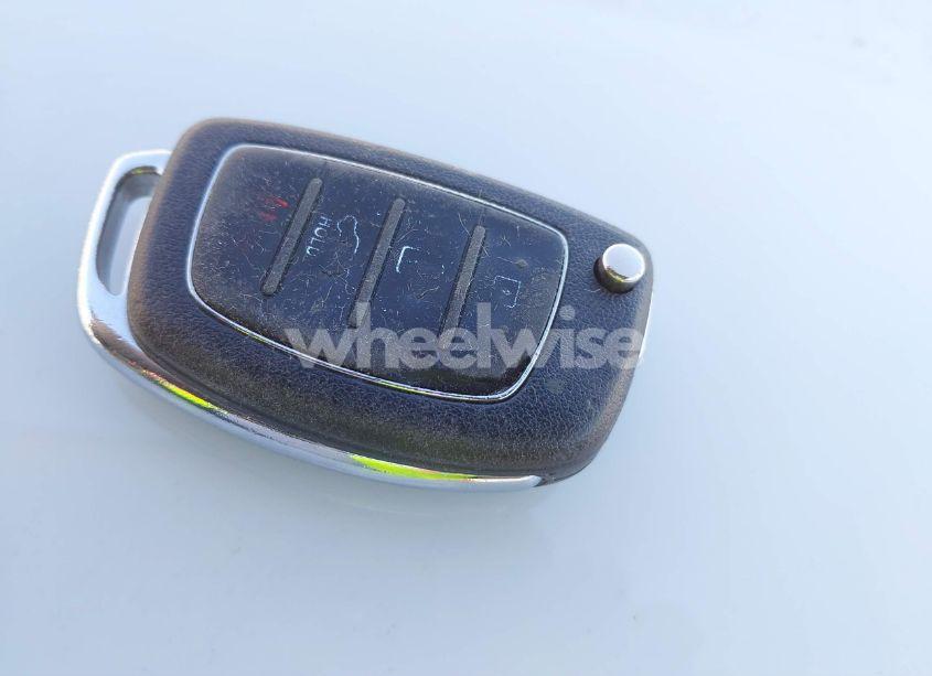 Photo 11 of 2015 Hyundai Sonata SE (VIN 5NPE24AF2FH185772)