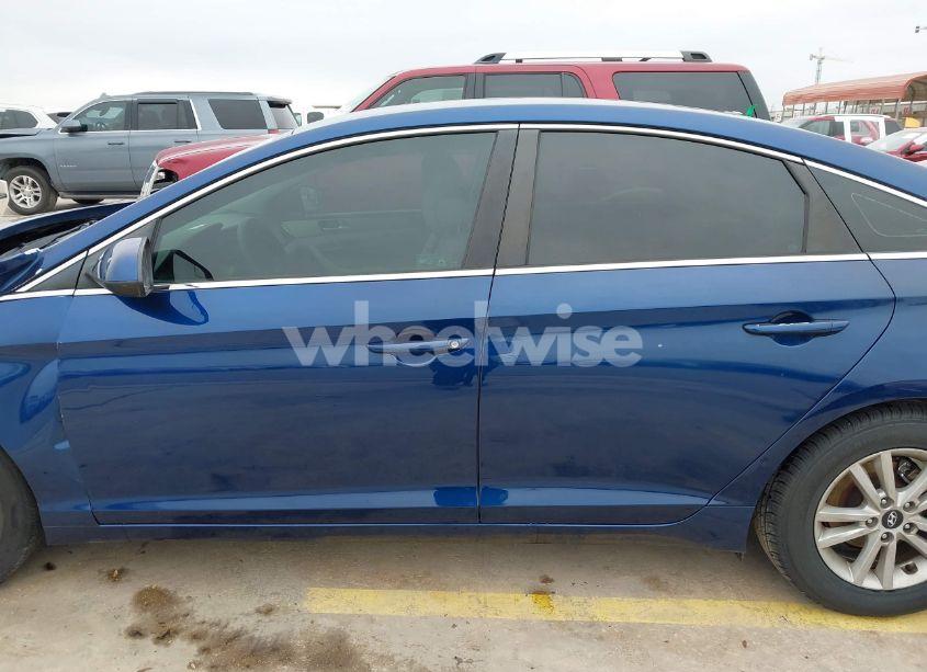 Photo 15 of 2015 Hyundai Sonata SE (VIN 5NPE24AF2FH185772)