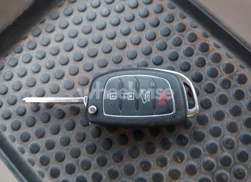 Photo 11 of 2015 Hyundai Sonata SE (VIN 5NPE24AF2FH223310)