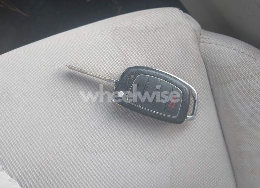 Photo 11 of 2015 Hyundai Sonata SE (VIN 5NPE24AF2FH258669)