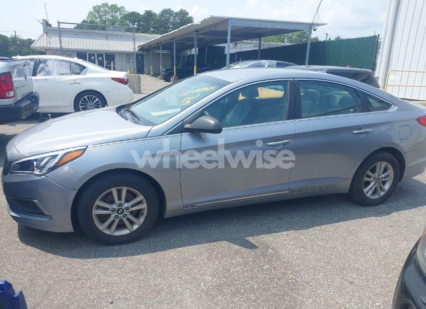 Photo 14 of 2016 Hyundai Sonata SE (VIN 5NPE24AF2GH264733)