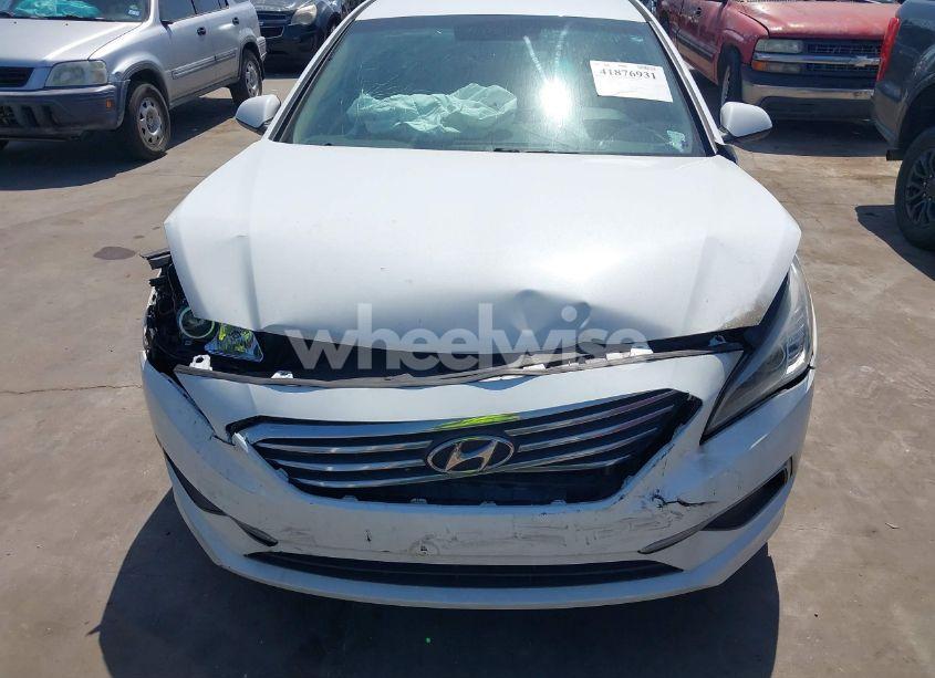 Photo 6 of 2016 Hyundai Sonata SE (VIN 5NPE24AF2GH270130)