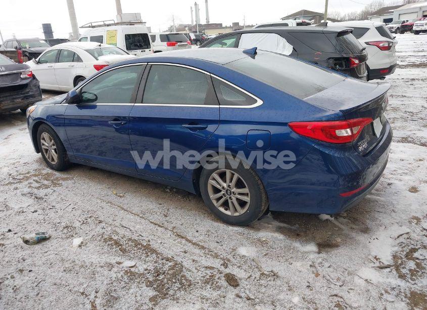 Photo 3 of 2016 Hyundai Sonata SE (VIN 5NPE24AF2GH275618)