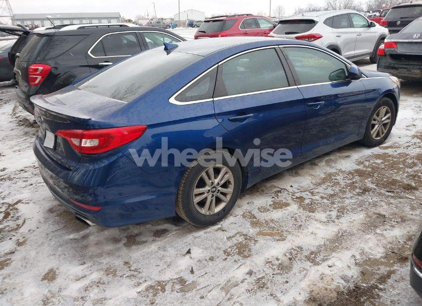 Photo 4 of 2016 Hyundai Sonata SE (VIN 5NPE24AF2GH275618)