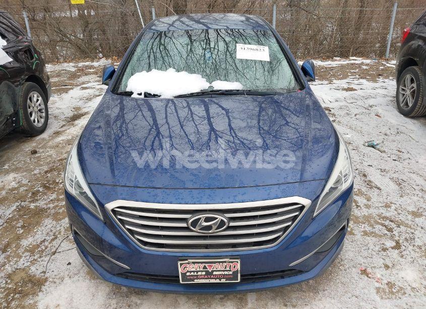 Photo 6 of 2016 Hyundai Sonata SE (VIN 5NPE24AF2GH275618)
