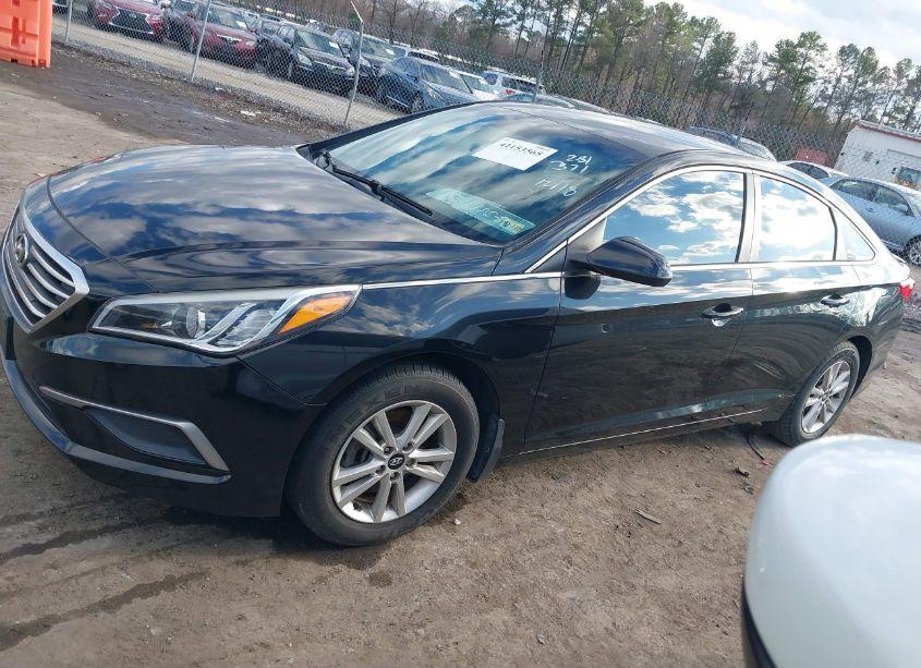 Photo 14 of 2016 Hyundai Sonata SE (VIN 5NPE24AF2GH281371)