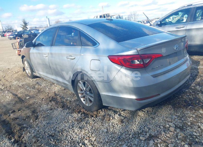 Photo 3 of 2016 Hyundai Sonata SE (VIN 5NPE24AF2GH286893)