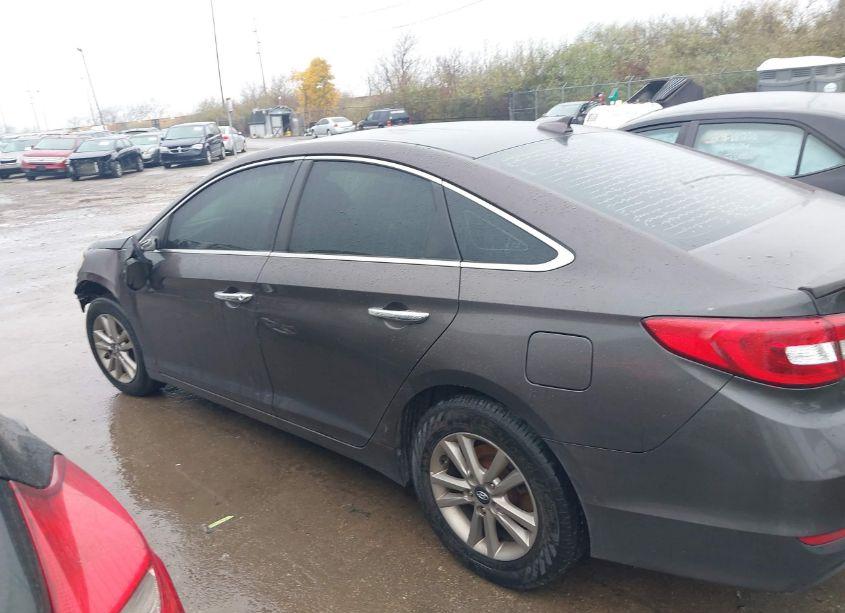 Photo 14 of 2016 Hyundai Sonata SE (VIN 5NPE24AF2GH297781)