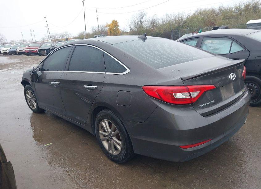 Photo 3 of 2016 Hyundai Sonata SE (VIN 5NPE24AF2GH297781)