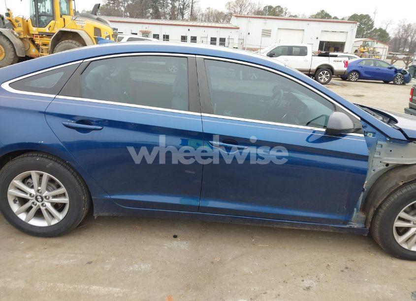 Photo 14 of 2016 Hyundai Sonata SE (VIN 5NPE24AF2GH305510)