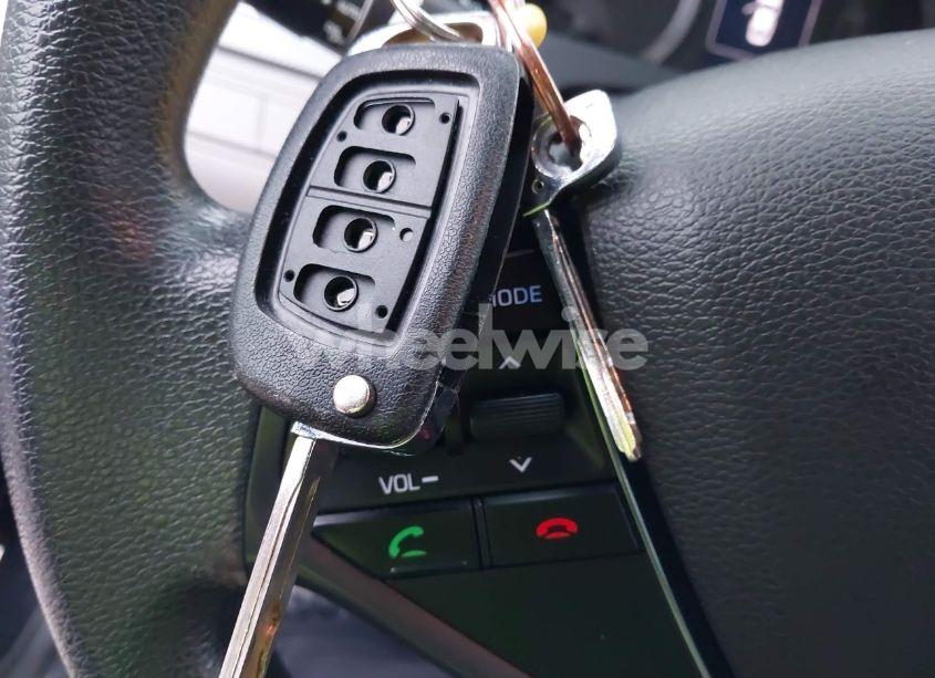 Photo 11 of 2016 Hyundai Sonata SE (VIN 5NPE24AF2GH311274)