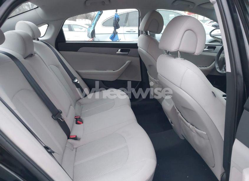 Photo 8 of 2016 Hyundai Sonata SE (VIN 5NPE24AF2GH311274)