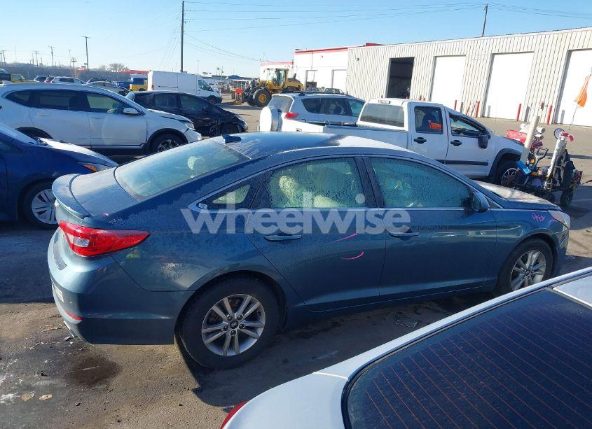 Photo 13 of 2016 Hyundai Sonata SE (VIN 5NPE24AF2GH335655)