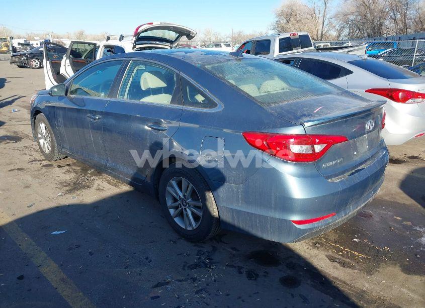 Photo 3 of 2016 Hyundai Sonata SE (VIN 5NPE24AF2GH335655)