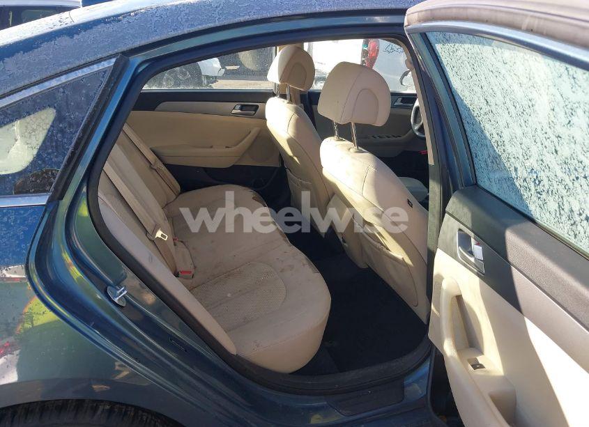 Photo 8 of 2016 Hyundai Sonata SE (VIN 5NPE24AF2GH335655)