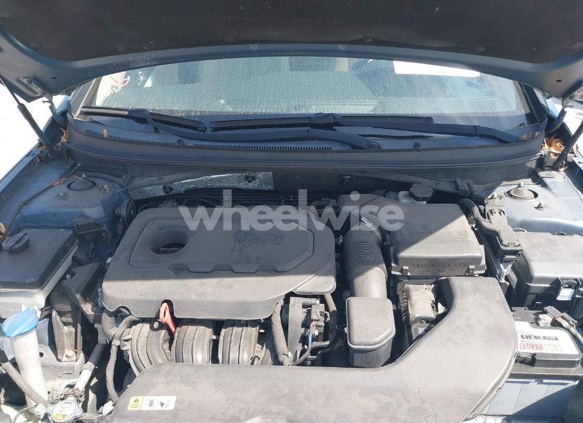 Photo 10 of 2016 Hyundai Sonata SE (VIN 5NPE24AF2GH340516)