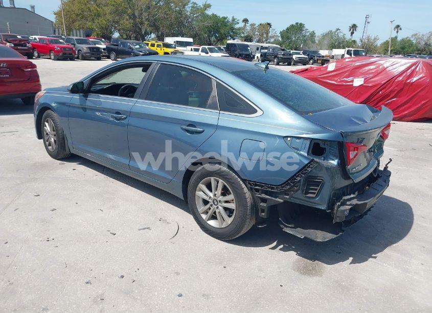 Photo 3 of 2016 Hyundai Sonata SE (VIN 5NPE24AF2GH340516)