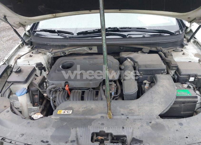 Photo 10 of 2016 Hyundai Sonata SE (VIN 5NPE24AF2GH363505)