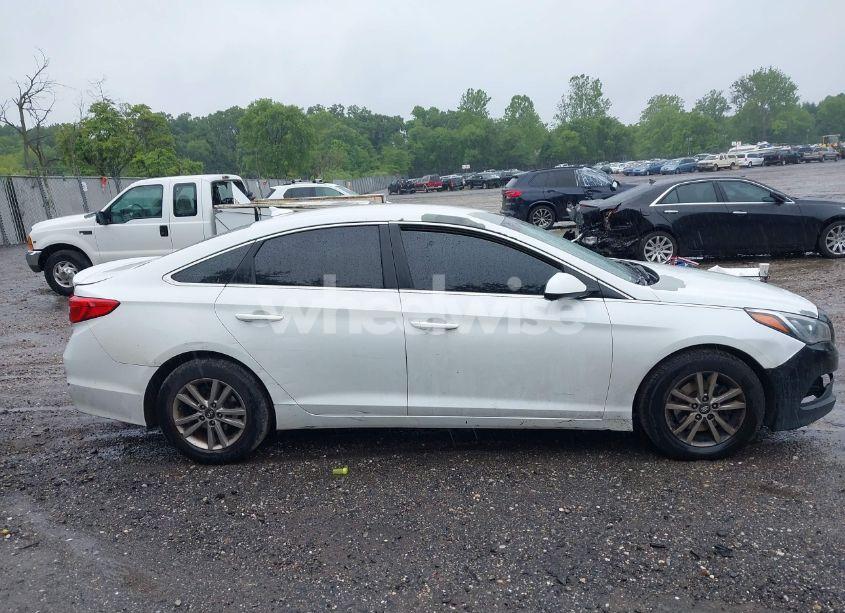 Photo 13 of 2016 Hyundai Sonata SE (VIN 5NPE24AF2GH363505)
