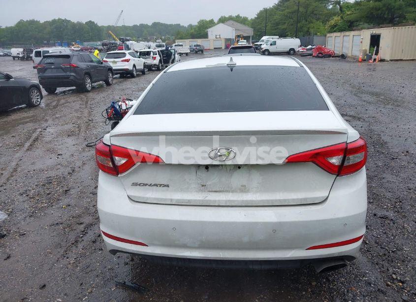 Photo 16 of 2016 Hyundai Sonata SE (VIN 5NPE24AF2GH363505)