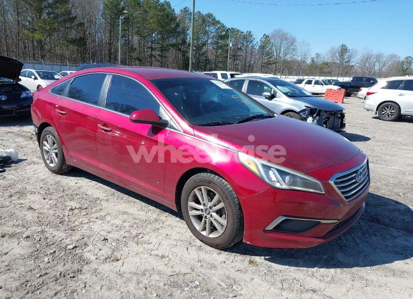 2016 Hyundai Sonata SE (VIN 5NPE24AF2GH364315) main photo