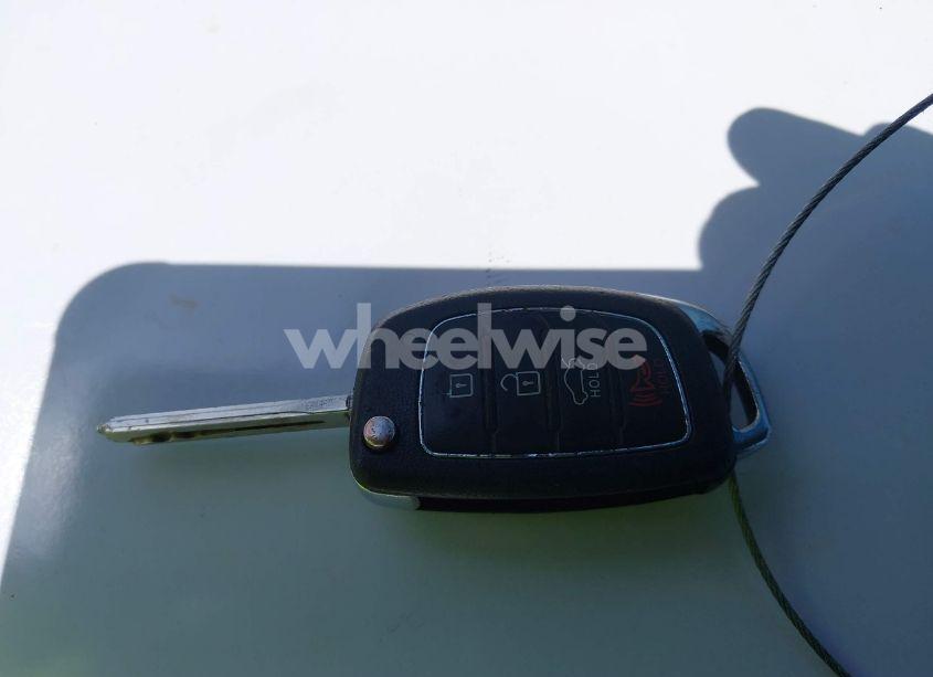 Photo 11 of 2016 Hyundai Sonata SE (VIN 5NPE24AF2GH379283)