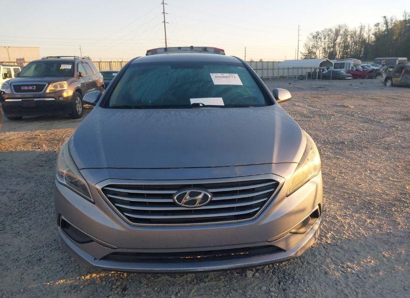 Photo 12 of 2016 Hyundai Sonata SE (VIN 5NPE24AF2GH381745)