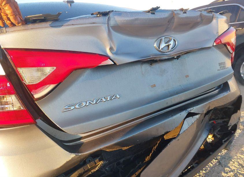 Photo 6 of 2016 Hyundai Sonata SE (VIN 5NPE24AF2GH381745)