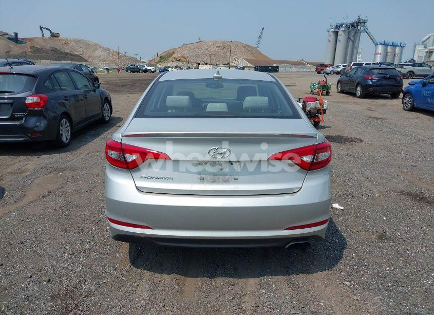 Photo 16 of 2016 Hyundai Sonata SE (VIN 5NPE24AF2GH383155)