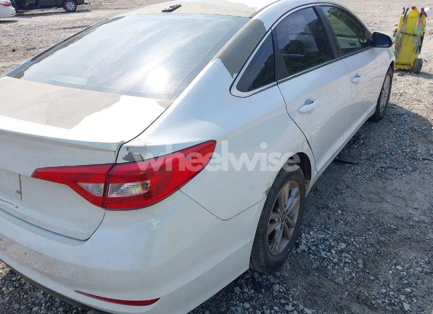 Photo 12 of 2016 Hyundai Sonata SE (VIN 5NPE24AF2GH384161)